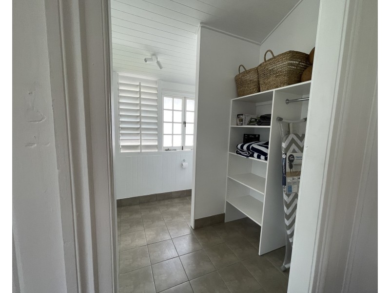 72 Holland St, Wongaling Beach QLD 4852
