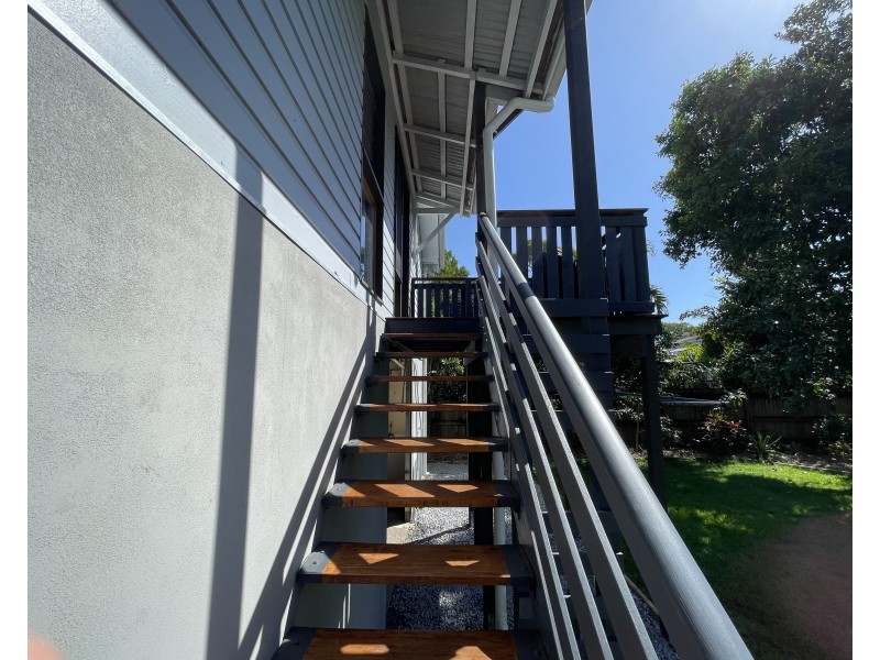 72 Holland St, Wongaling Beach QLD 4852