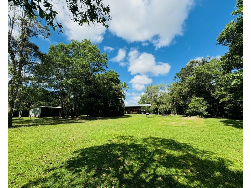 58 Bellenden Rd, Murrigal QLD 4854