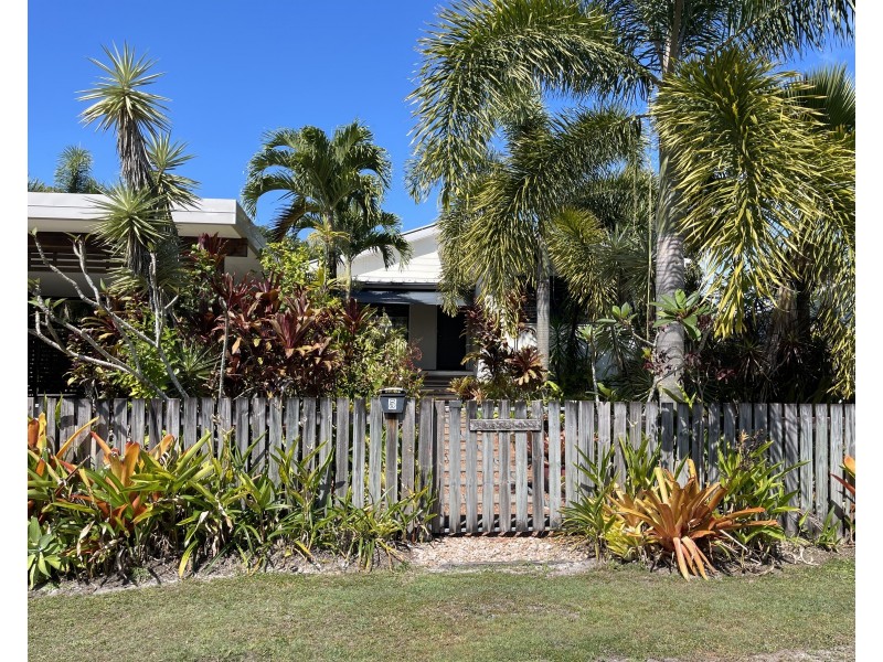 5 Heliconia Ct, South Mission Beach QLD 4852