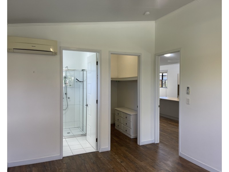 5 Heliconia Ct, South Mission Beach QLD 4852