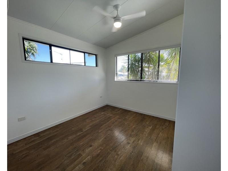 5 Heliconia Ct, South Mission Beach QLD 4852