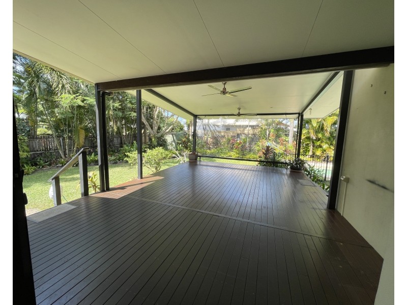 5 Heliconia Ct, South Mission Beach QLD 4852