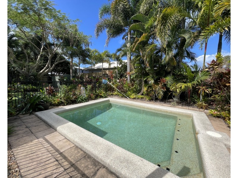 5 Heliconia Ct, South Mission Beach QLD 4852