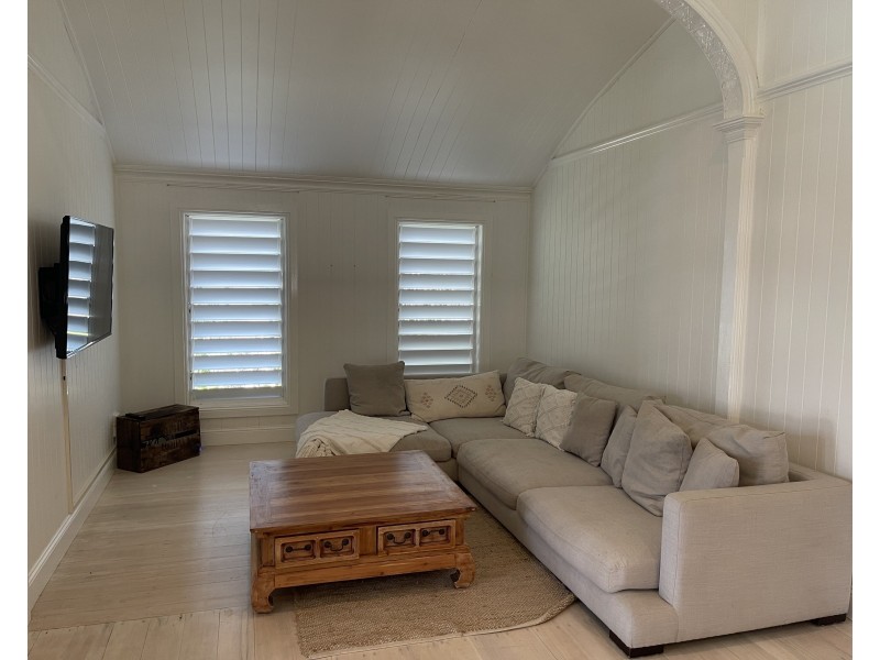 49 Holland St, Wongaling Beach QLD 4852