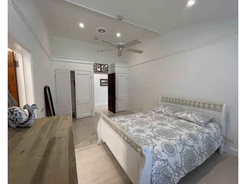 49 Holland St, Wongaling Beach QLD 4852