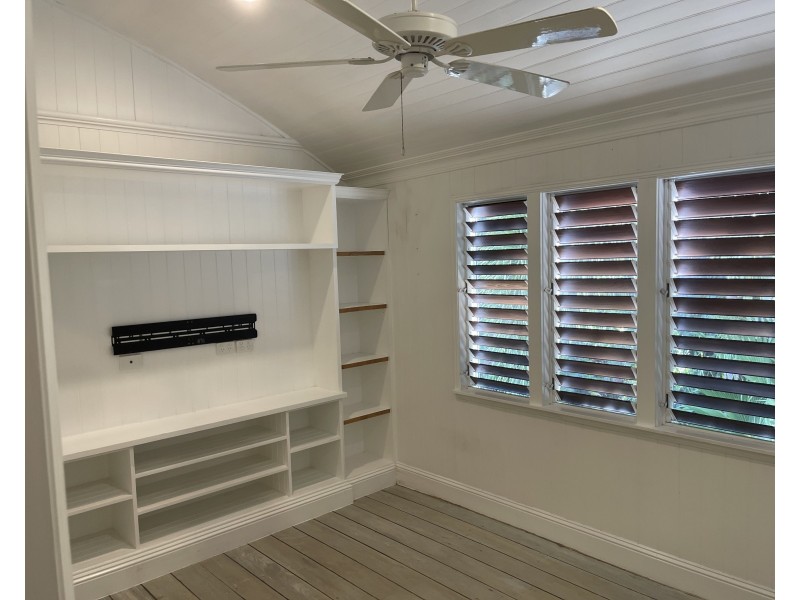 49 Holland St, Wongaling Beach QLD 4852