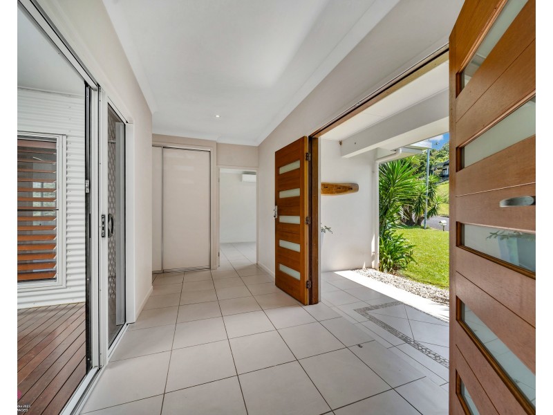 12 The Boulevard, South Mission Beach QLD 4852