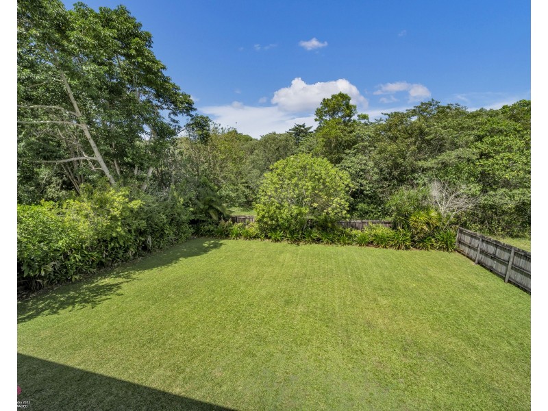 12 The Boulevard, South Mission Beach QLD 4852