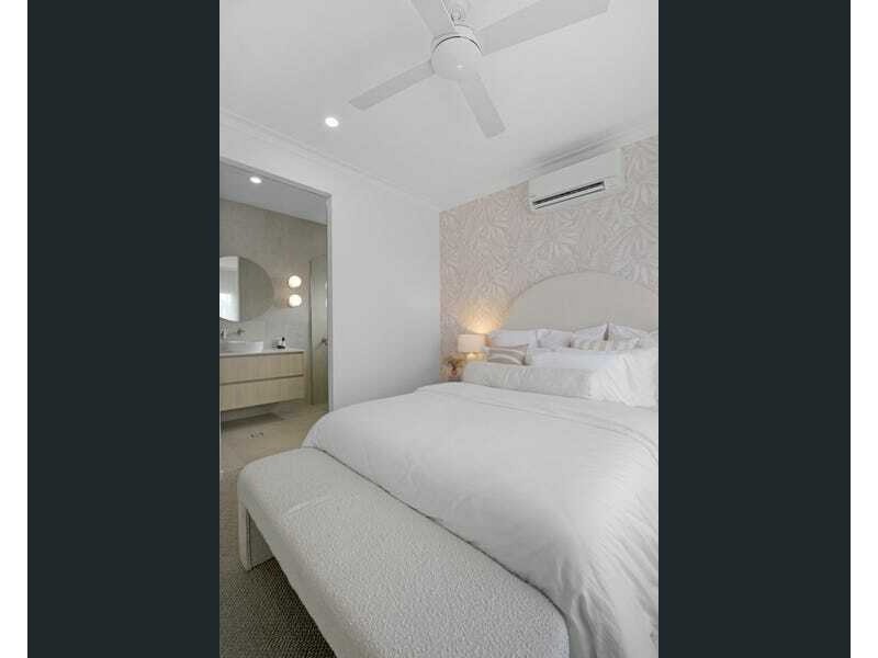 5 Reef Close, Mission Beach QLD 4852