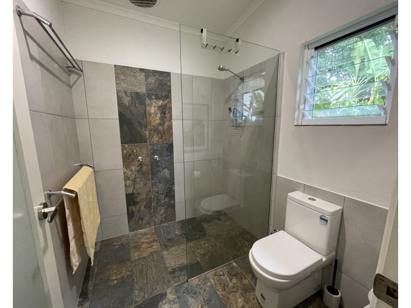 2 Sandpiper Close, Mission Beach QLD 4852