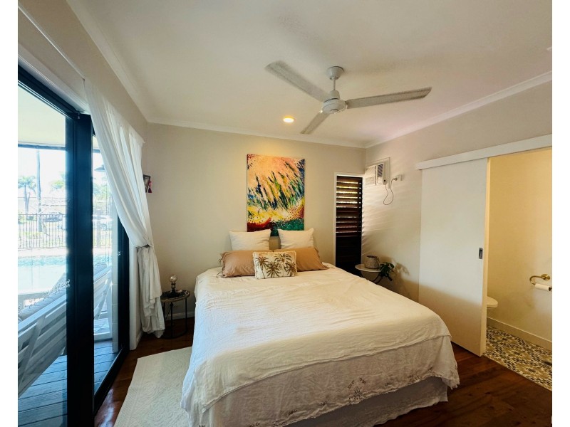 29 Buccaneer St, South Mission Beach QLD 4852