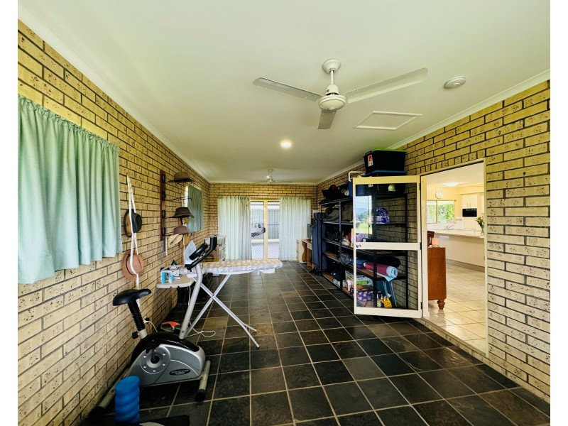 26 Dinan Cl, Bulgun QLD 4854