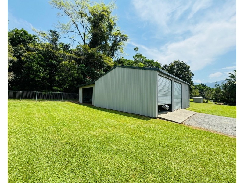 26 Dinan Cl, Bulgun QLD 4854