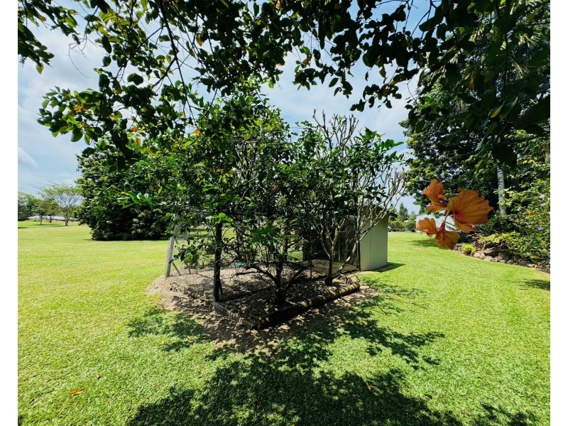 26 Dinan Cl, Bulgun QLD 4854