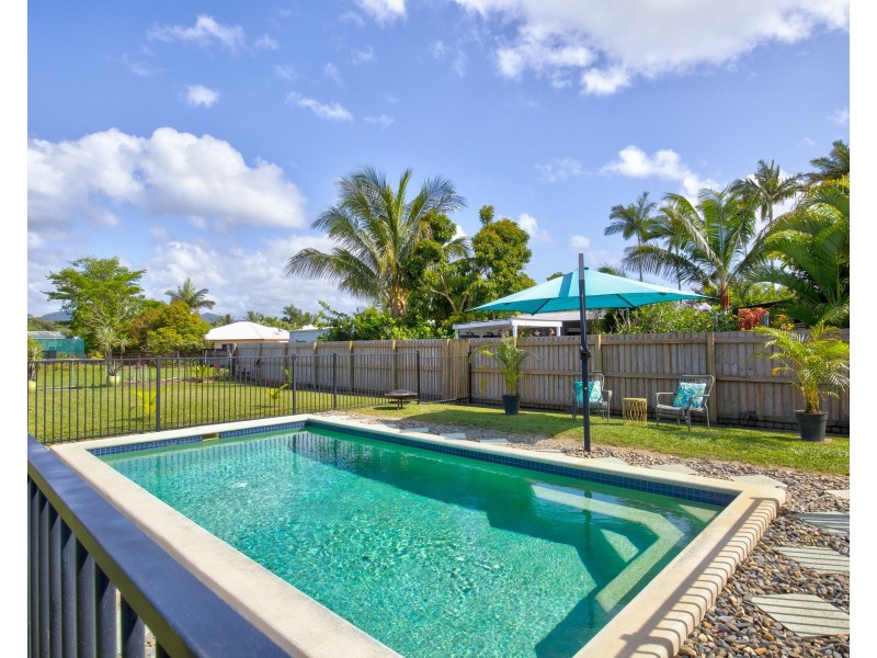 13 Buccaneer St, South Mission Beach QLD 4852
