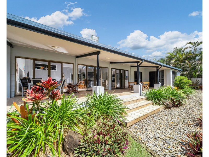 80 Reid Rd, Wongaling Beach QLD 4852