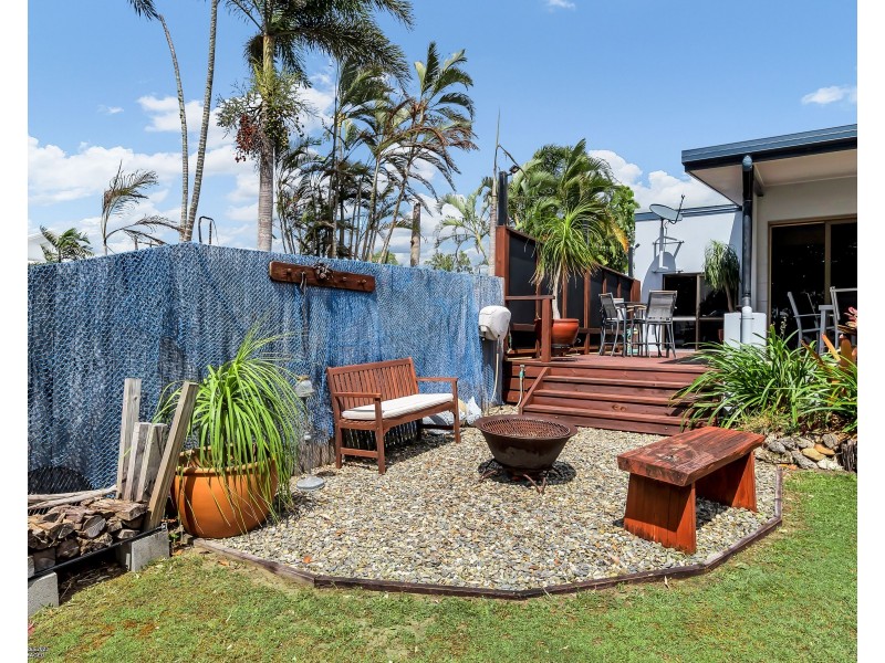 80 Reid Rd, Wongaling Beach QLD 4852
