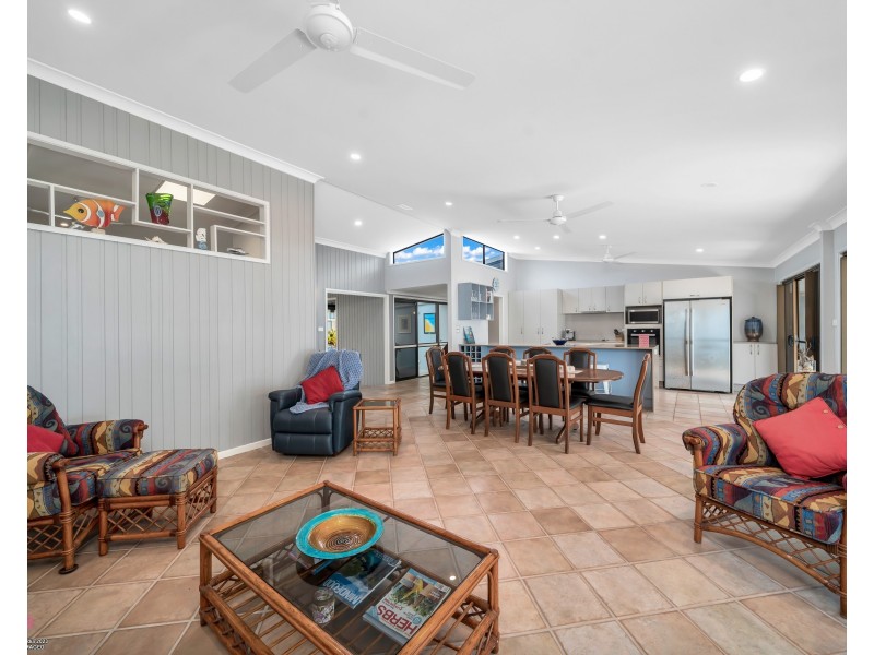 80 Reid Rd, Wongaling Beach QLD 4852
