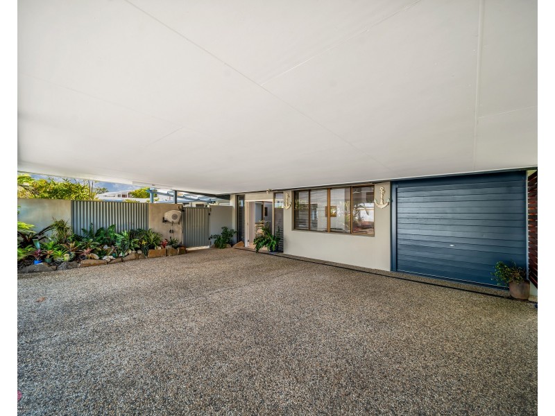 80 Reid Rd, Wongaling Beach QLD 4852