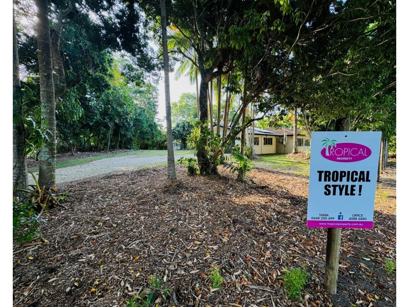 9 Mor Gan O St, Bingil Bay QLD 4852