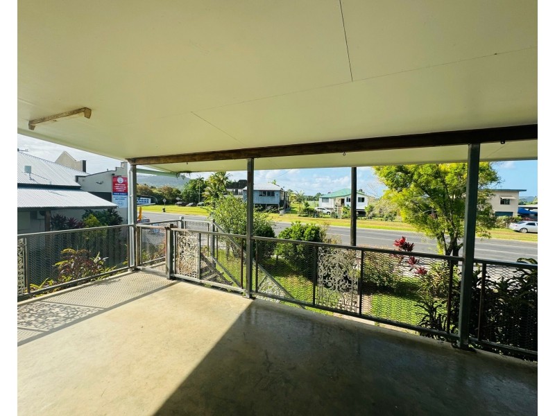 305 Silkwood Japoon Rd, Silkwood QLD 4856