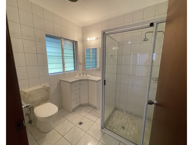33 Thomas Ct, Bulgun QLD 4854