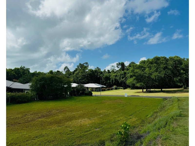 18 Oceanview Dr, Wongaling Beach QLD 4852