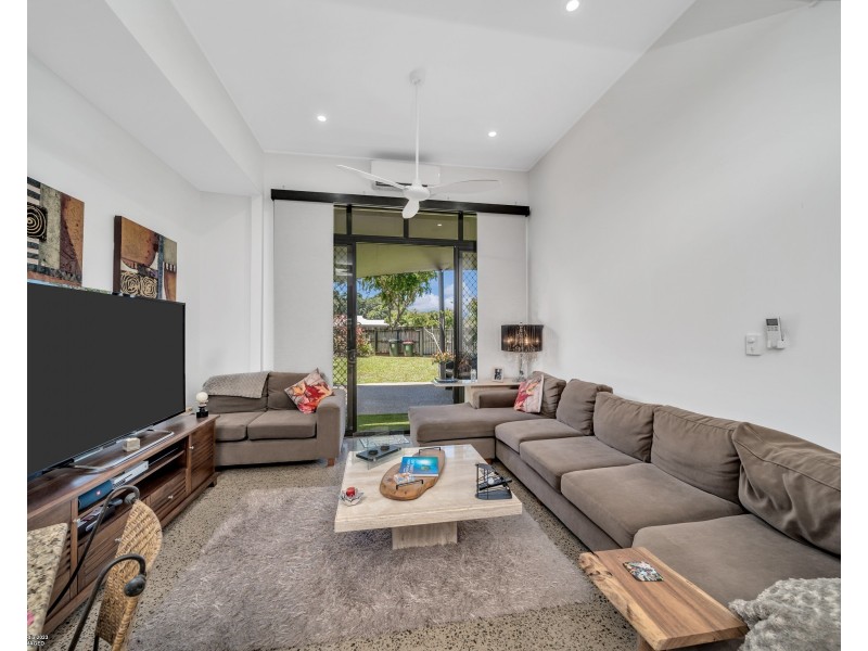 14 Reef Cl, Mission Beach QLD 4852