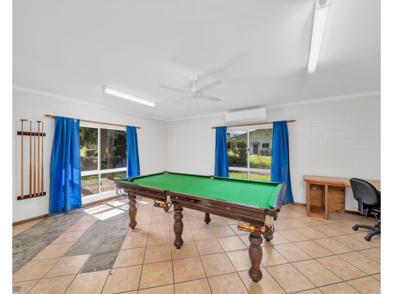 9 Abraham St, Tully QLD 4854