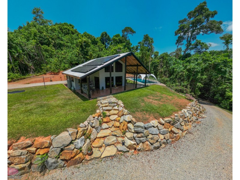 5 Plantation Dr, Bingil Bay QLD 4852