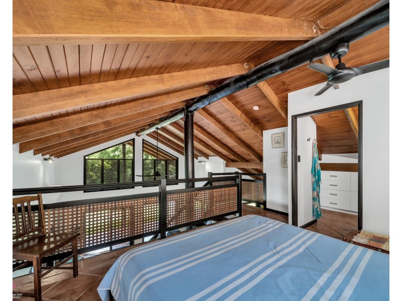 5 Plantation Dr, Bingil Bay QLD 4852