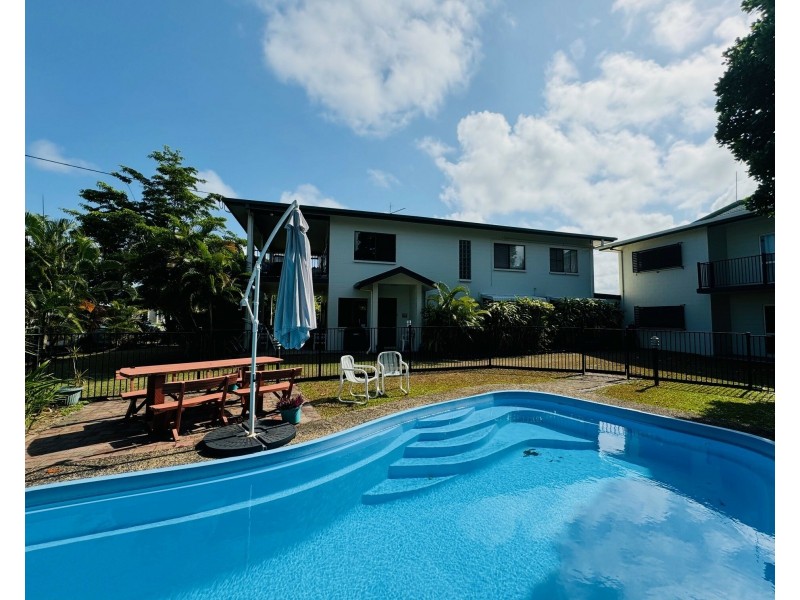Unit 4/40 Wall St, South Mission Beach QLD 4852