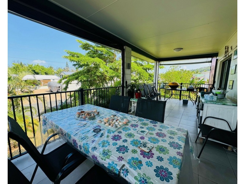 Unit 4/40 Wall St, South Mission Beach QLD 4852
