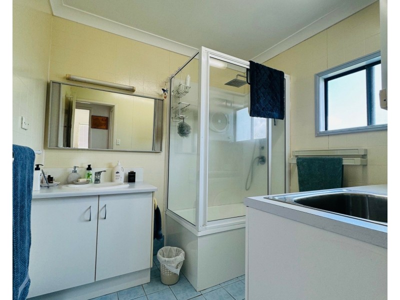 Unit 4/40 Wall St, South Mission Beach QLD 4852
