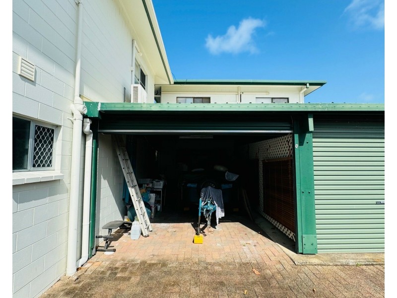 Unit 4/40 Wall St, South Mission Beach QLD 4852
