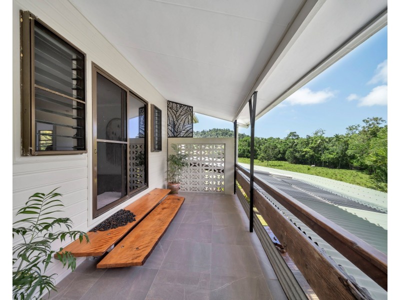 582 Bingil Bay Rd, Bingil Bay QLD 4852