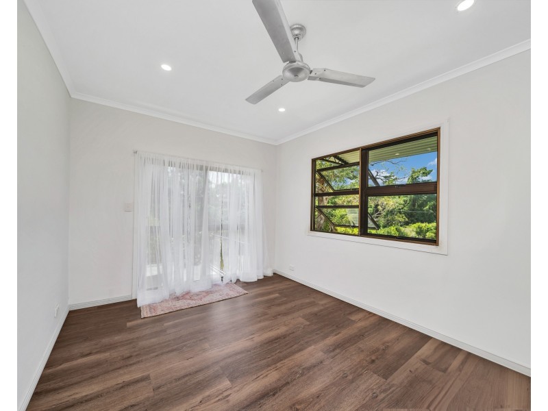 582 Bingil Bay Rd, Bingil Bay QLD 4852