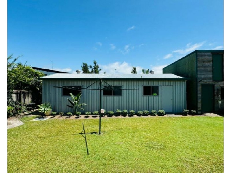 29 Buccaneer St, South Mission Beach QLD 4852