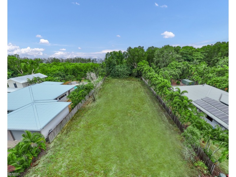 60 Koda St, Wongaling Beach QLD 4852