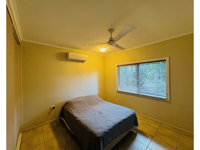 15 Seafarer Street, South Mission Beach QLD 4852