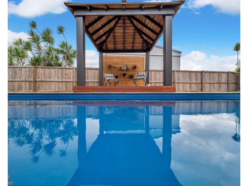 22 Mariner Dr, South Mission Beach QLD 4852