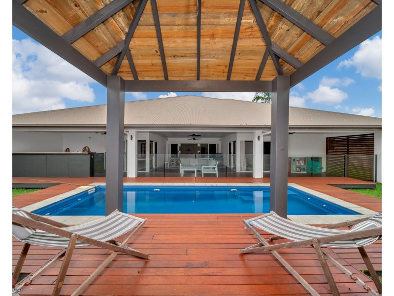 22 Mariner Dr, South Mission Beach QLD 4852