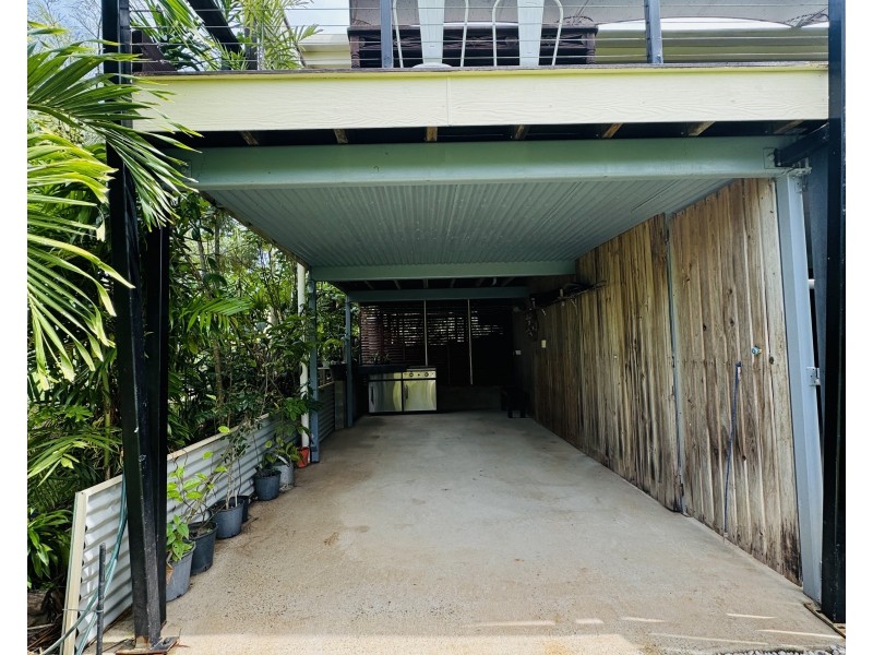 23 Jackey Jackey St, South Mission Beach QLD 4852