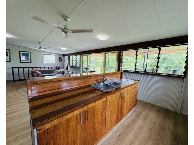 23 Jackey Jackey St, South Mission Beach QLD 4852