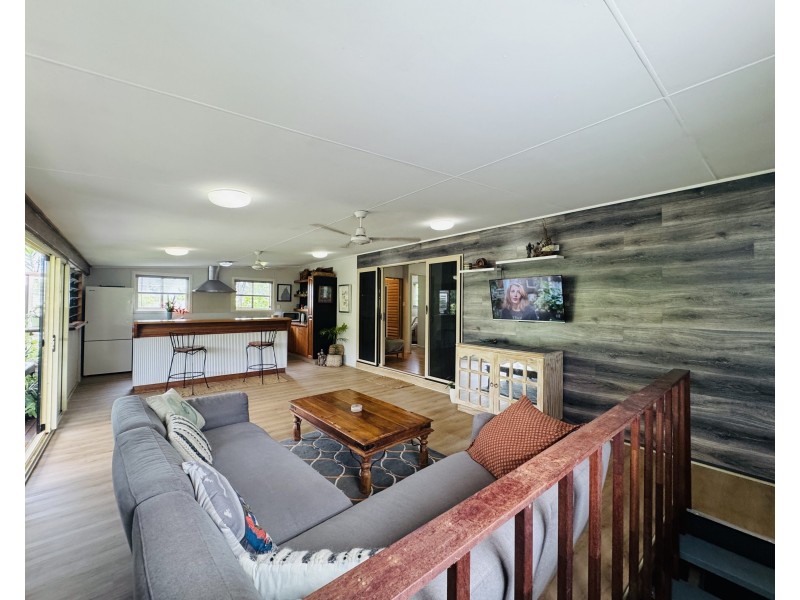 23 Jackey Jackey St, South Mission Beach QLD 4852