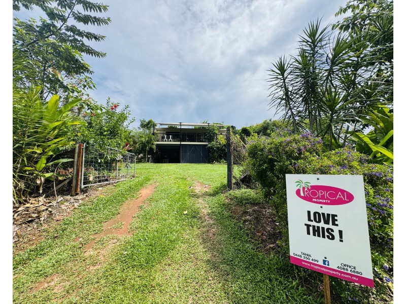 23 Jackey Jackey St, South Mission Beach QLD 4852