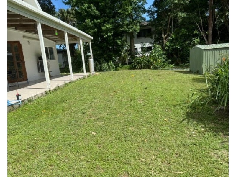 75 Holland Street, Wongaling Beach QLD 4852