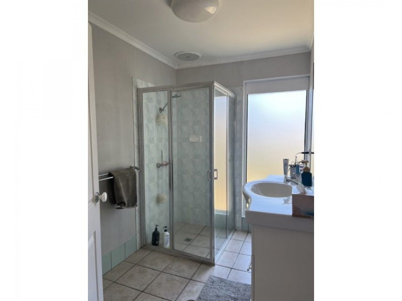 75 Holland Street, Wongaling Beach QLD 4852