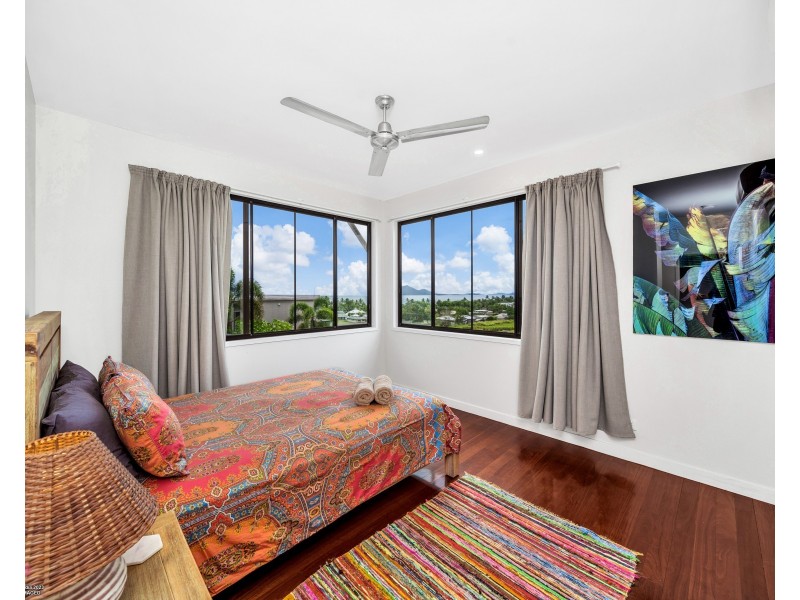 4 Rise Crescent, Mission Beach QLD 4852